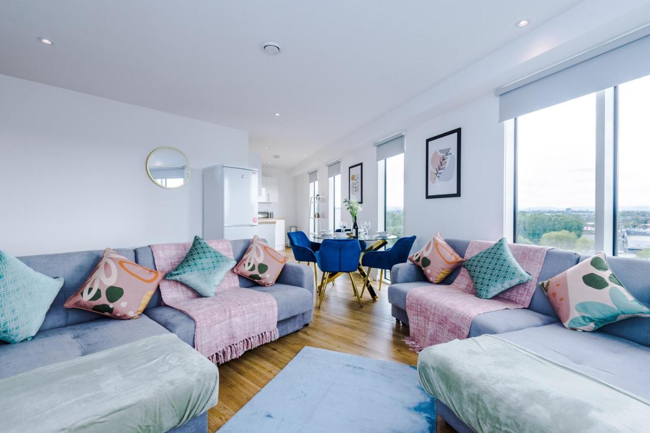 Stunning Scandi Manchester City Centre Penthouse - Sleeps 10 - Parking Exterior foto