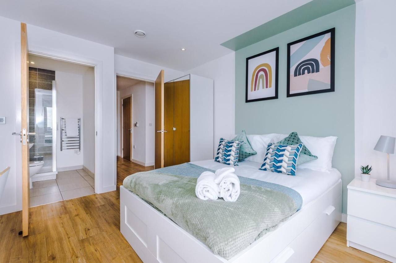 Stunning Scandi Manchester City Centre Penthouse - Sleeps 10 - Parking Exterior foto